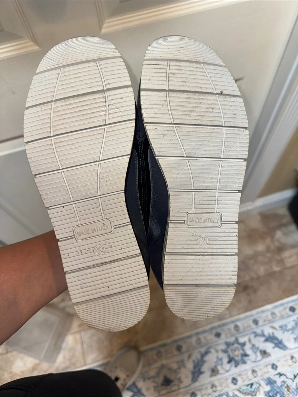 IMAC  Women's Navy sneakers